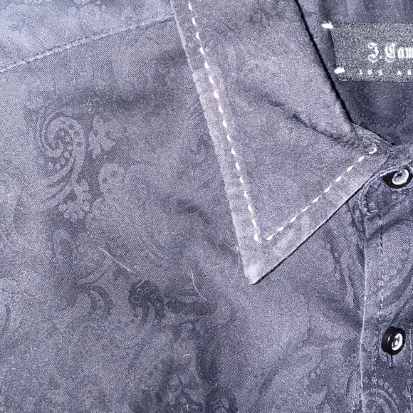 Black long sleeve shirt with print - Picture 3 of 6